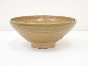 作家物　灰釉茶碗